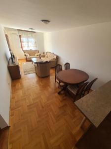 Oksana apartment
