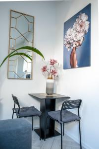 E.M. Studio In City Center