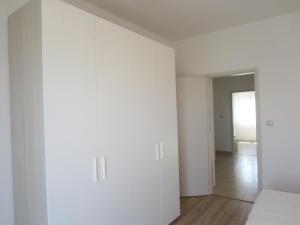 House Silvana - apartment with garden view