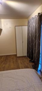 Dartford Cosy and Spacious 3BR 4 beds house Netflix and Sport Channels