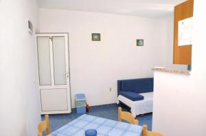 Apartments by the sea Trpanj, Peljesac - 3157