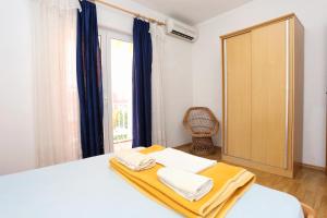 Apartments by the sea Trpanj, Peljesac - 3157