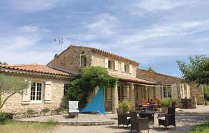 Maisons de vacances Awesome Home In La Begude De Mazenc With 4 Bedrooms, Wifi And Private Swimming Pool : photos des chambres