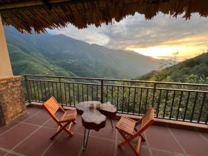 Ta Xua Ecolodge