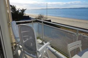 Appartement ARCACHON Perreire Premiere ligne les pieds dans l eau vue magnifique sur le bassin