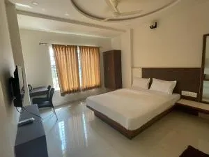 DC comforts - Halebīd