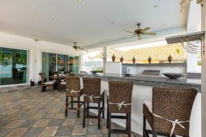 Private 3 Bedroom Pool Villa PP10