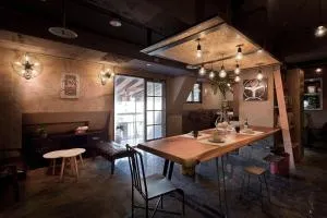 Ximen Wow Hostel - Yonghe