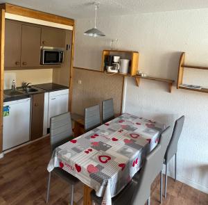 2 Bedrooms Center Val Thorens