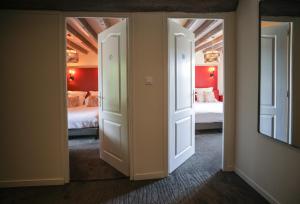 B&B / Chambres d'hotes Ferme du Roy : Chambre Familiale