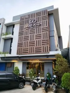 Grand Plaza Boutique Hotel - Telukjambe