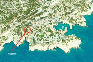 Petite maison rénovée- Niolon à la mer