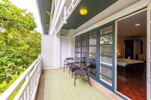 4 Bedroom Townhouse in Great Location! (BSS)