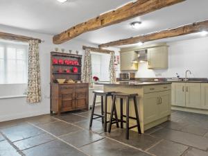 Cosy 2 bedroom cottage near Coniston water - Pass the Keys