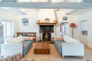 Les Joublanchas : Maison familiale mer et campagne pour 16