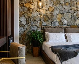 Charisma Hotel and Wellness Club