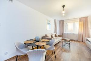 Spacious Modern Apartment Wielicka Bonarka