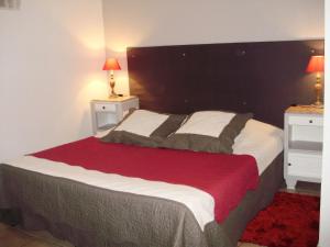 Hotels AUBERGE du BORD des EAUX - Demi-pension assuree sur reservation : Chambre Double Supérieure Confort