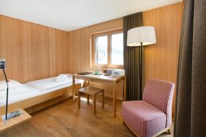 Single Room with Balcony room in Hotel Gasthof Krone