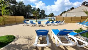 Maisons de vacances L asina - Saint-Jean-de-Monts - Camping 4 etoiles : photos des chambres