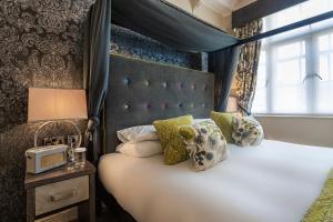 The Royal Oak Hotel, Welshpool, Mid Wales
