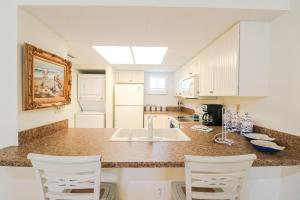 Ocean Village Club P31