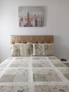 Moderno apartamento con wifi y piscina, ideal para teletrabajo o descanso en familia