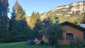 Maisons de vacances La taniere du lac d Aiguebelette : Maison 2 Chambres