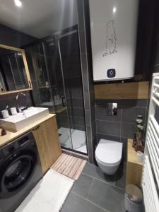 Bright 30 M With Balcony Center Villa