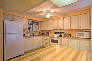 On-Site Canal Access St James City Home