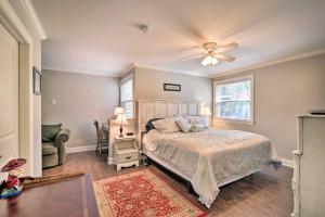 Oxford Condo about 1 Mi to Ole Miss and The Grove!