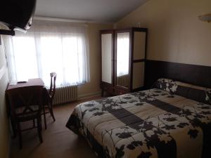 Hotels Hotel le Lion d'Or : Chambre Double - Non remboursable