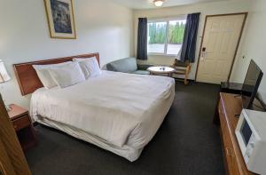 King Room room in Fairground Inn