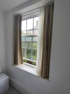 New look flat In Waterloo