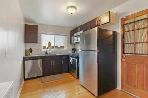 Quiet 1BR Spot Perfectly Situated Dine & Shop - Bell E3