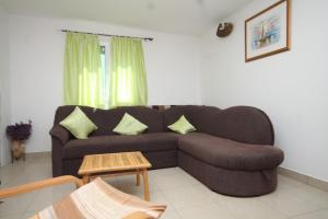 Seaside secluded apartments Cove Karkavac - Scedro, Hvar - 8801