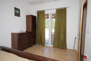 Seaside secluded apartments Cove Karkavac - Scedro, Hvar - 8801