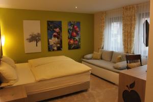 Hotel-Gasthof Die Post Brennerei Frankenhöhe