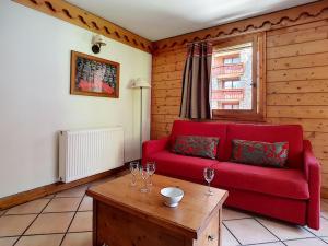 Charmant appartement 3 pièces avec balcon et parking - FR-1-344-741