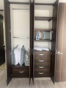 Turquesa - Exclusivo apartaestudio. (Nuevo)