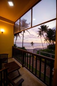 Top Secret Beach Hotel