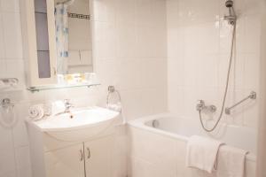 King Room with Garden View room in First Euroflat Hotel