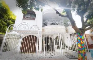 Tia Chela hostel - 圣玛尔塔