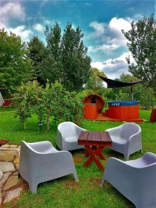 Maja Pokoje z Widokiem & SPA - Noclegi Agrotustystyczne na Pogórzu Izerskim