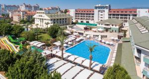 Side Breeze hotel, 
Antalya, Turkey.
The photo picture quality can be
variable. We apologize if the
quality is of an unacceptable
level.