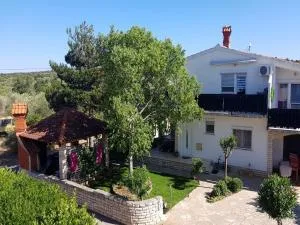 Apartments Snježana Carev - Jezera