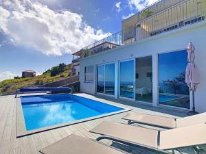 Villa Piece of Heaven by LovelyStay - 4hvězdičkové hotely ve městě Estreito da Calheta