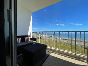 LES PIEDS DANS L'EAU-Rés Les 3 Iles - Port-Haliguen