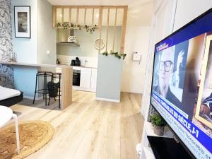 LeRelaisdOdile23 - PARKING - LUMINEUX - HYPER CENTRE