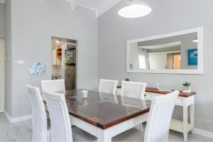 San Lameer Villa 3108 - 4 Bedroom Standard - 8 pax - San Lameer Rental Agency